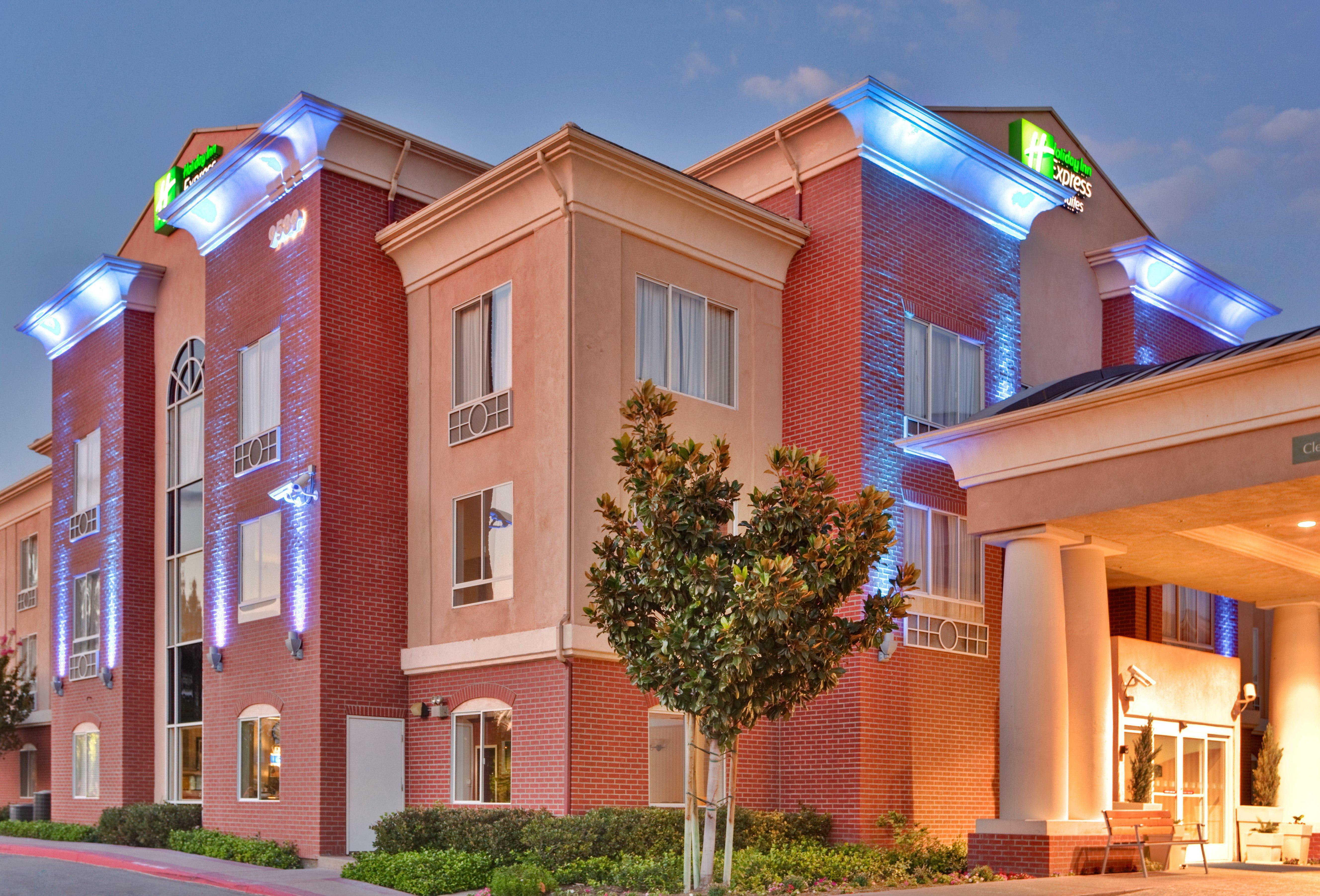 Holiday Inn Express Hotel & Suites Ontario Airport-Mills Mall By Ihg Rancho Cucamonga Zewnętrze zdjęcie